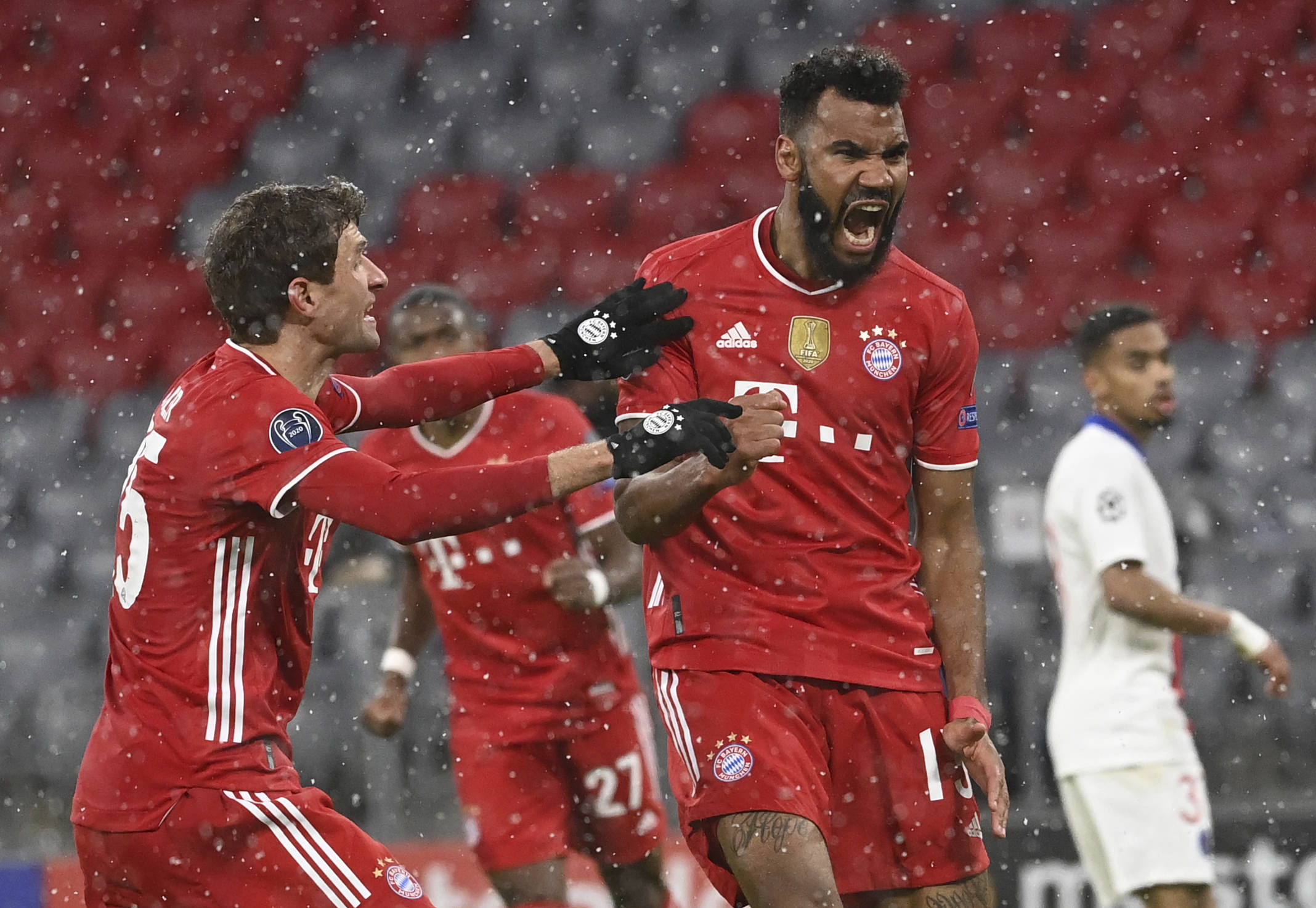 国乒香港训练！王楚钦一身黄好亮眼，莎莎苦练反手，陈幸同回归