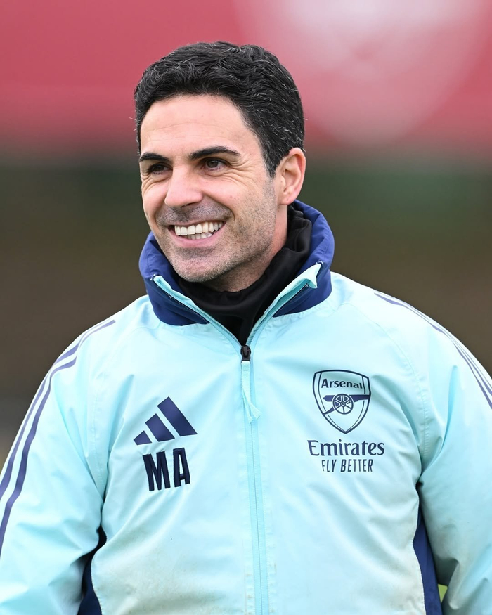 名宿：尼科-帕斯像托蒂，他是意甲最好的球员理应回皇马效力（名宿点评尼科-帕斯：神似托蒂，被誉为意甲最佳，理应回归皇马）