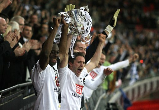 跟队记者：国米已经与16岁边锋杰齐达成续约协议