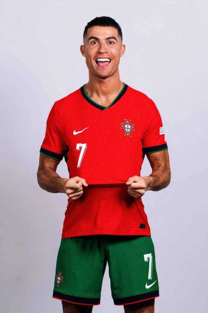 比尔希利：我的偶像是内马尔；希望有一天能回到巴萨踢球