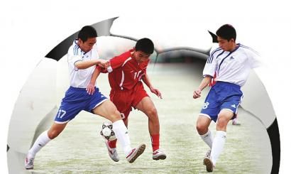 弗赖堡4-3沃尔夫斯堡，格里福点射，舍尔汉特破门（弗赖堡4比3击败沃尔夫斯堡：格里福点球破门，舍尔汉特建功）