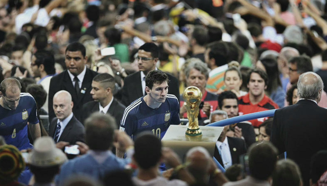 沃尔特马德今年俱乐部赛事打进20球，同期五大联赛德国球员第1（沃尔特马德年内俱乐部已进20球，同期五大联赛德籍球员第一）