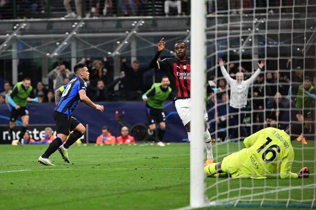 德国球队本赛季场均上座人数：多特8.1万人第1，拜仁7.5万第2（德国球队本季场均上座榜：多特8.1万人领跑，拜仁7.5万人居次）