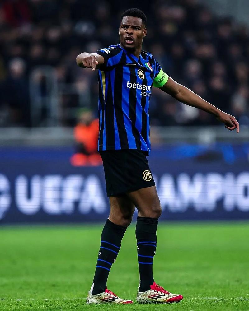 纳什：篮网三巨头共同上场仅16次，是执教期间最大的遗憾