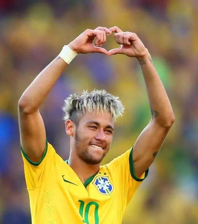 足球欧联杯精彩倒钩破门当选本周最佳进球