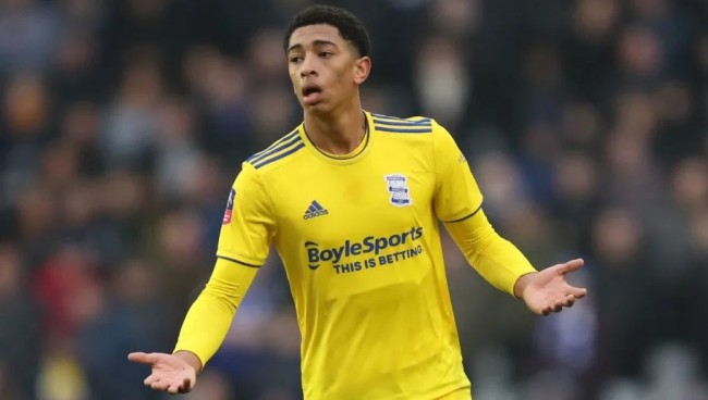 大分三神vs千叶市原首发：鲇川峻先发，卡里尼奥斯在列