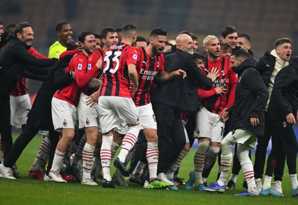 意媒：尤文在关注里昂中场莫顿，未来几周会进行试探性接触（意媒：尤文盯上里昂中场莫顿，数周内或展开试探接触）