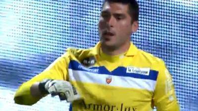 狮吼工作人员：奥谢已经成功入籍澳大利亚，可以出战世界杯（狮吼官员透露：奥谢已完成澳洲入籍，获准征战世界杯）