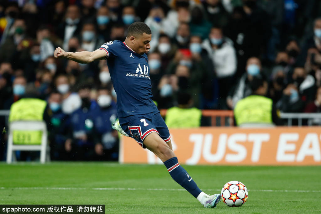 尽力局！约瑟夫·杨27分钟 19中10&三分9中4空砍全场最高32分