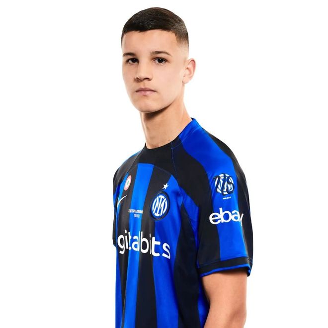 尤文vs乌迪内斯：伊尔迪兹、乔纳森-戴维首发，麦肯尼出战