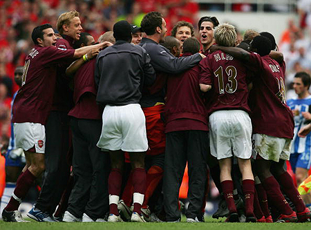 亚冠二级半场：安在俊建功，浦项铁人暂1-0卡雅FC（亚冠半场：安在俊破门，浦项铁人暂1-0领先卡雅FC）