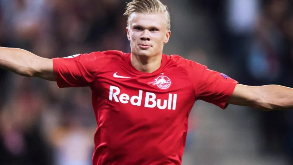 意媒：莫拉塔是科莫本赛季最大的失望，他需尽快恢复心理平衡