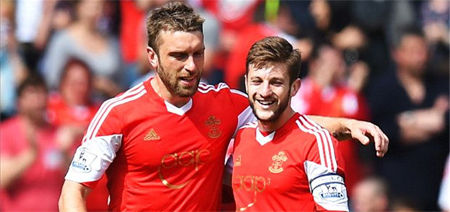 每体：弗里克和拉什福德5月通过电话，后者放弃了15%的薪资（每体：弗里克5月致电拉什福德，后者同意降薪15%）