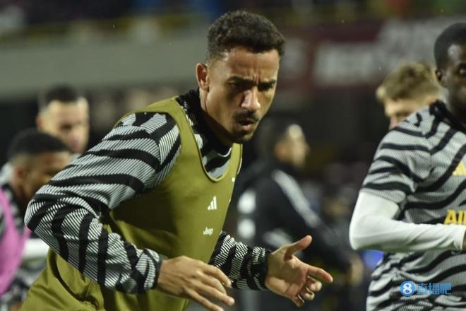 洛卡特利：佛罗伦萨垫底不是他们真实实力，但今天我们必须赢