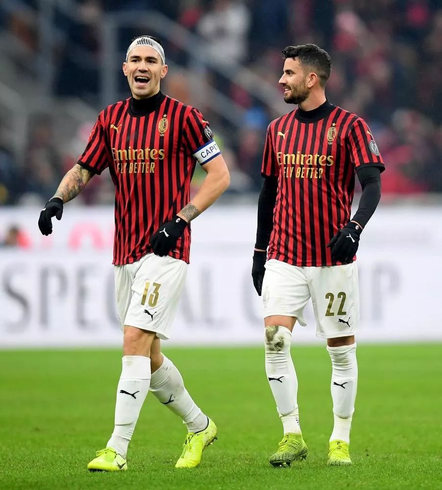 齐达内潇洒助攻帕耶得分