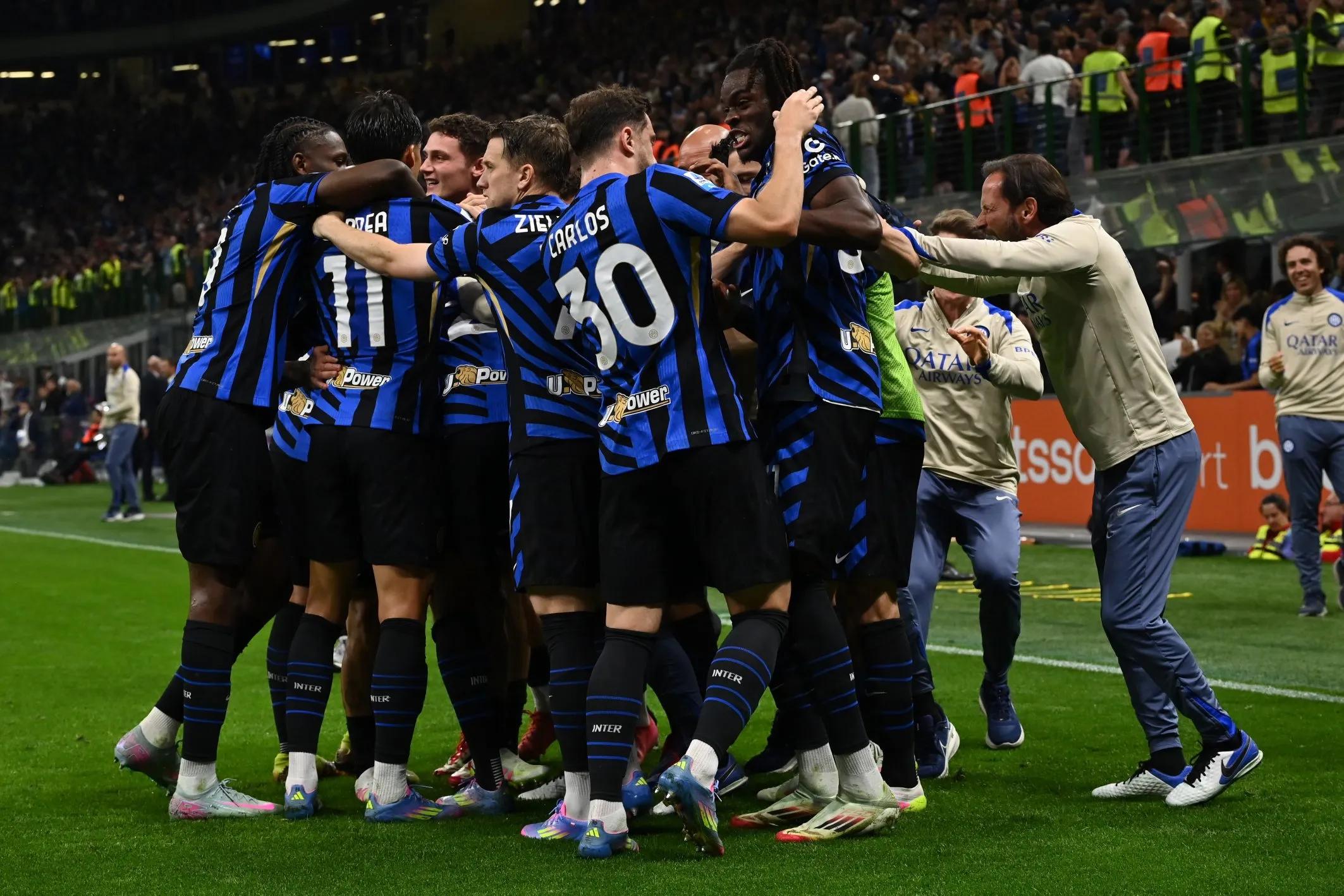 马竞官方：朗格莱右膝内侧副韧带高度扭伤，复出时间待定（马竞通报：朗格莱右膝内侧副韧带严重扭伤，回归时间未定）